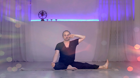 Урок Йоги. (Видео)
